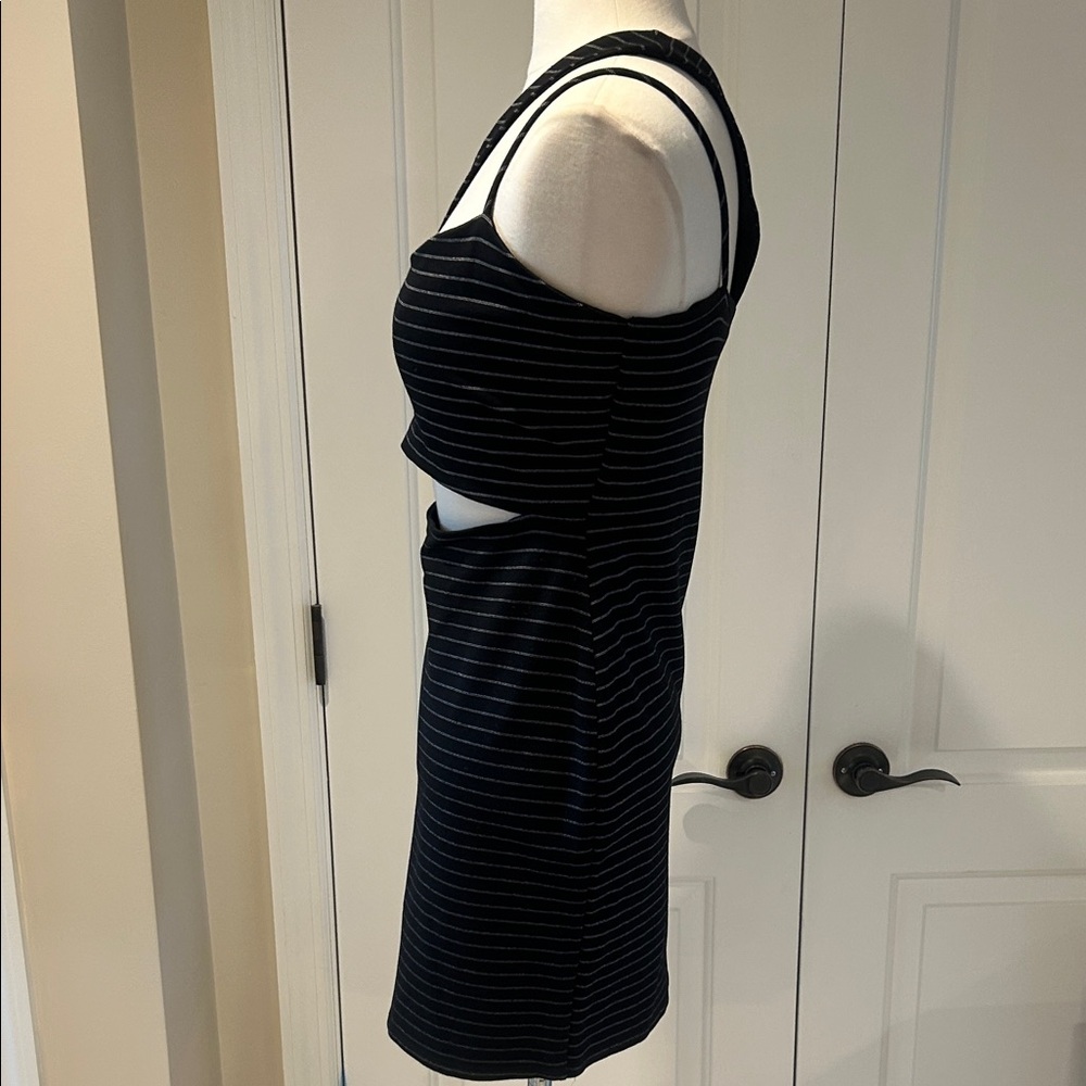 Black Striped One-Shoulder Dress - Picture 7 of 10